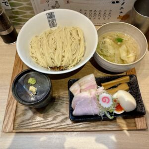 祖師ヶ谷大蔵：鶯屋の特製つけ麺を食べてみた【ラーメンレビュー】