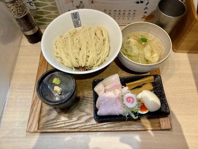 祖師ヶ谷大蔵：鶯屋の特製つけ麺を食べてみた【ラーメンレビュー】
