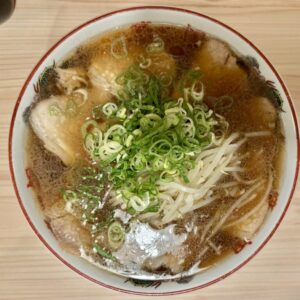 新宿：本家 第一旭 新宿店のラーメンを食べてみた【ラーメンレビュー】